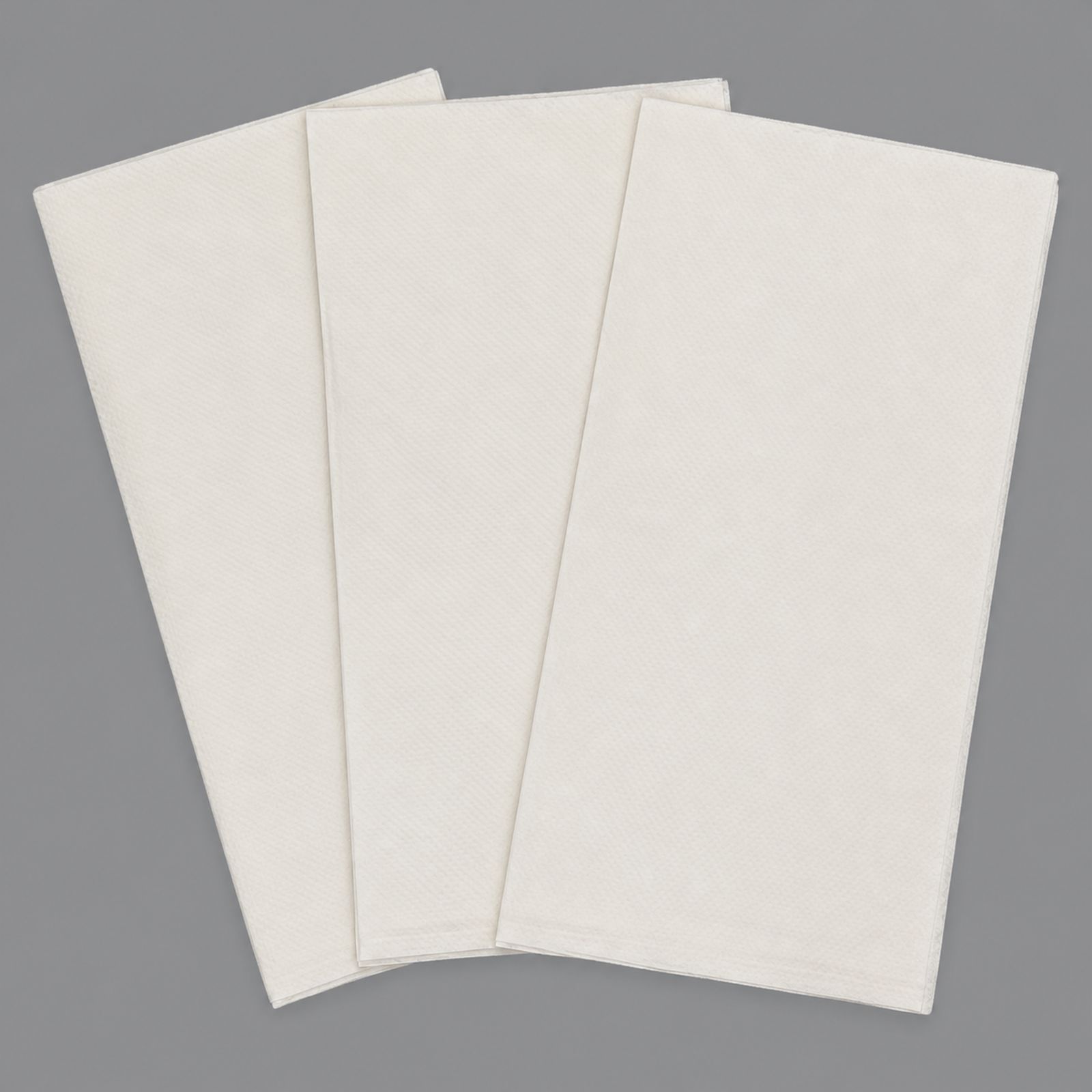 White 2-ply folded dinner napkin